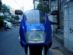 w019